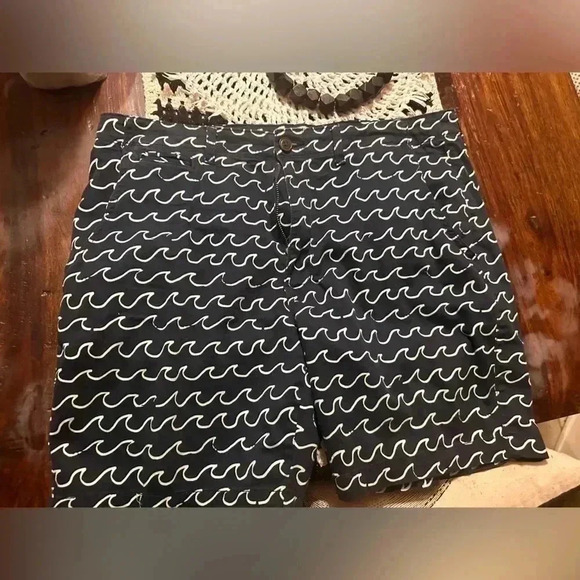 Arizona Jean co shorts - Picture 3 of 6